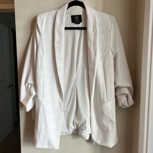 White blazer, size medium
